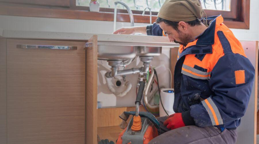 Expert burst pipe repair services in Cedar Rapids, IA